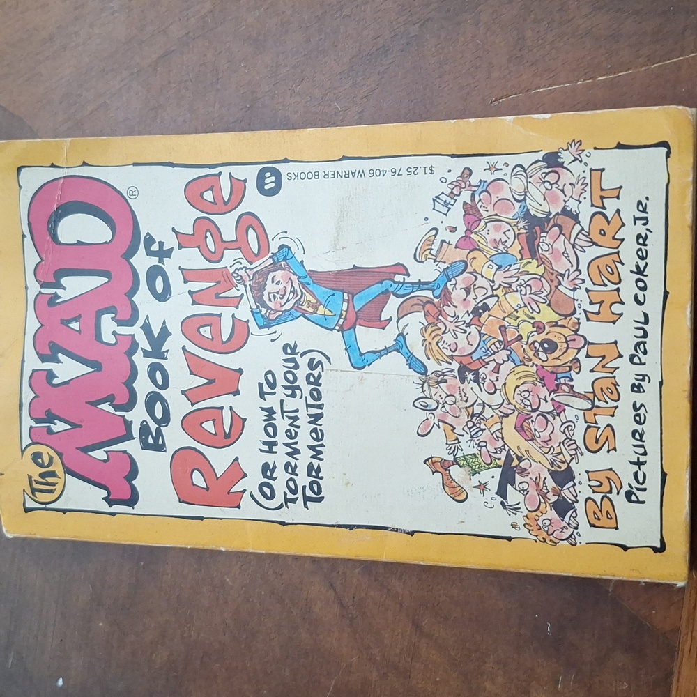 VTG FIRST EDITION: MAD BOOK OF REVENGE 1976